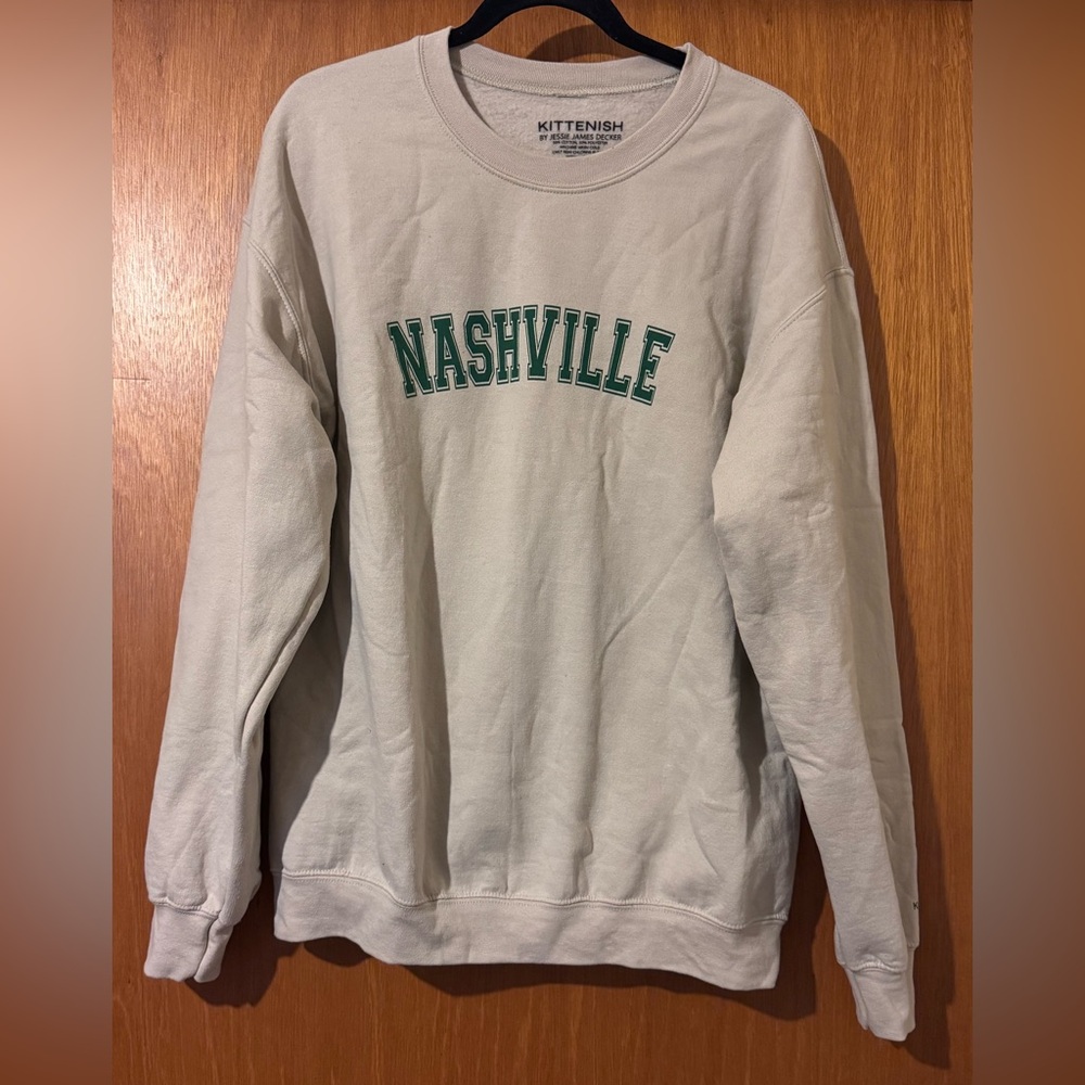 Kittenish “Nashville” Pullover